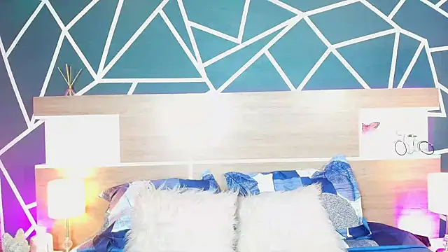 Snapshot of KAROL-SCOTT chatting on September 29, 7:52 pm KAROL-SCOTT online show from September 29, 7:52 pm