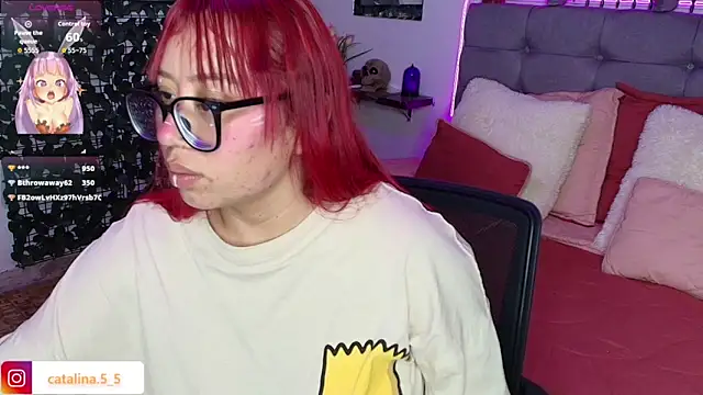 Snapshot of Kata_Bigboobs chatting on October 11, 8:33 pm Kata Bigboobs online show from October 11, 8:33 pm