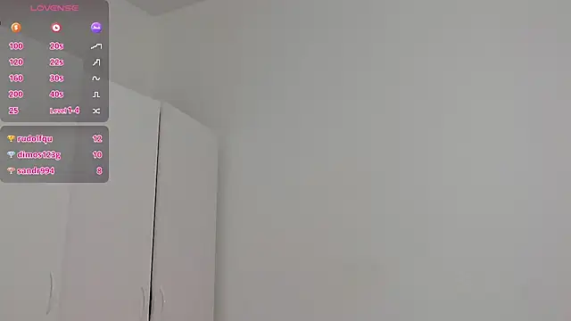 Snapshot of YourSweetSinn chatting on October 24, 7:43 pm YourSweetSinn online show from October 24, 7:43 pm