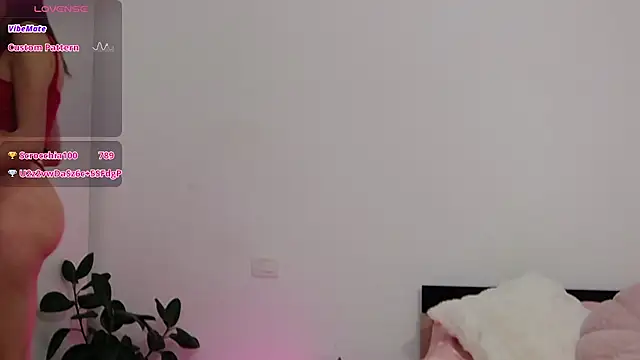 Snapshot of YourSweetSinn chatting on October 23, 7:42 pm YourSweetSinn online show from October 23, 7:42 pm