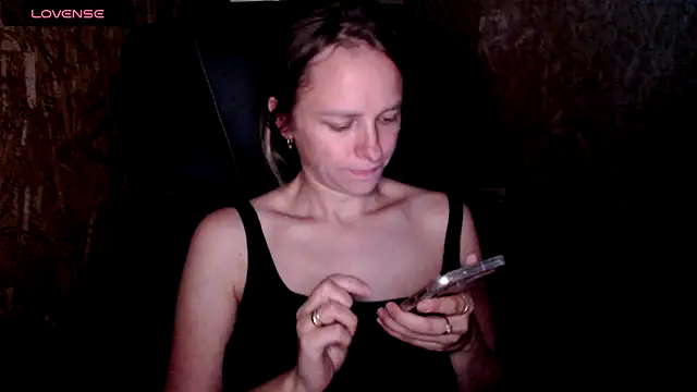 las sweet online show from July 28, 6:20 pm