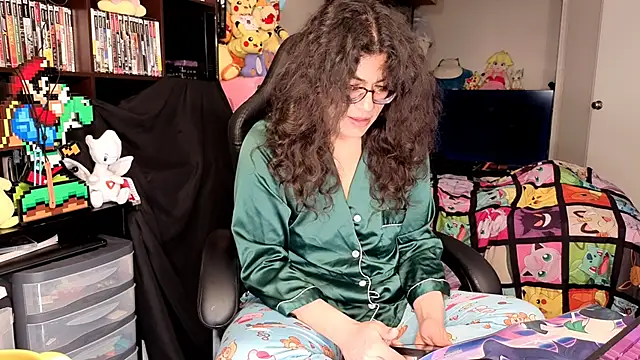 ShinyCherub online show from March 18, 4:39 am