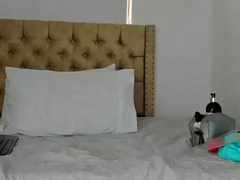 Snapshot of KeryHillson chatting on September 27, 3:41 pm KeryHillson online show from September 27, 3:41 pm