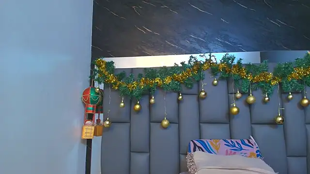  MiaBrown  online show from December 16, 12:11 pm