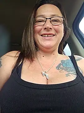 angelbaby1998 online show from March 4, 11:00 pm