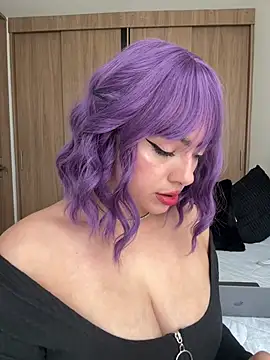 Nicollemays online show from March 18, 5:18 pm