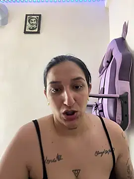 liz dirty online show from June 19, 9:40 pm