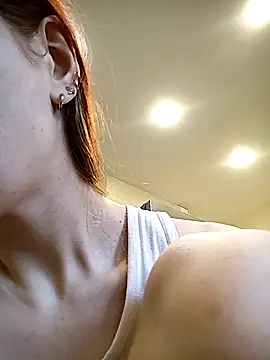 Snapshot of _Sweet_Love_ chatting on October 28, 12:11 pm Sweet Love online show from October 28, 12:11 pm