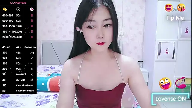 Snapshot of Elvira_baby chatting on October 29, 3:11 am Elvira baby online show from October 29, 3:11 am