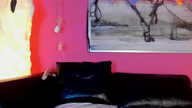 Snapshot of Tiffanysurez_ chatting on October 29, 8:44 pm Tiffanysurez online show from October 29, 8:44 pm