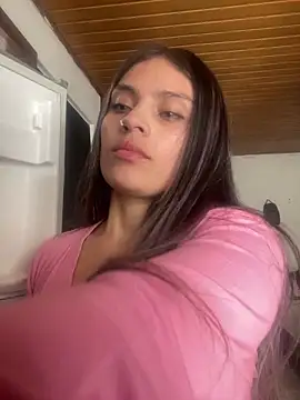 Snapshot of Tiffanysurez_ chatting on October 21, 7:07 pm Tiffanysurez online show from October 21, 7:07 pm