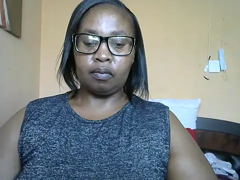 ZOQULUx online show from February 18, 8:13 am