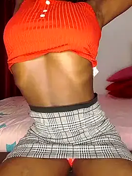 NicRaisaa online show from September 23, 5:49 am