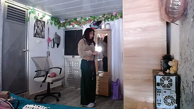 Samara Beltran online show from September 26, 2:09 am