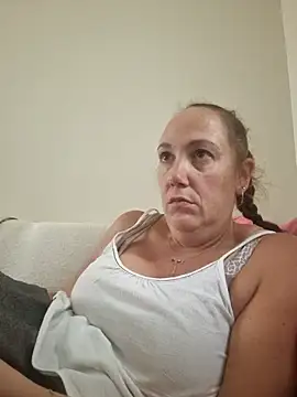 Snapshot of Wisie_Cutie chatting on September 15, 2:36 pm Wisie Cutie online show from September 15, 2:36 pm