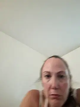 Snapshot of Wisie_Cutie chatting on October 7, 4:11 pm Wisie Cutie online show from October 7, 4:11 pm