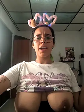 Annya-sweet online show from October 31, 4:00 pm