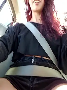 wildsenna online show from March 8, 7:51 pm