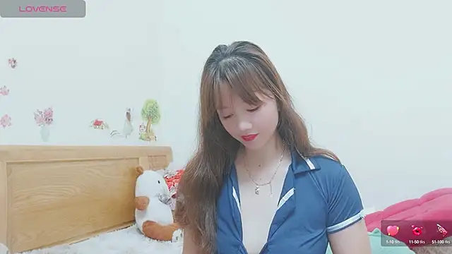 Holygirlsweet777 online show from December 2, 10:05 am