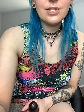 Snapshot of MissCumberdale chatting on September 19, 6:40 pm MissCumberdale online show from September 19, 6:40 pm