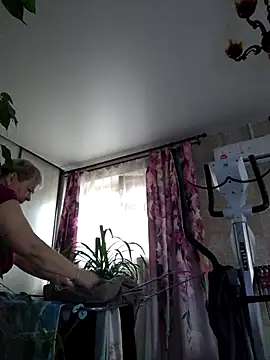 EffectFiona online show from November 25, 4:36 am