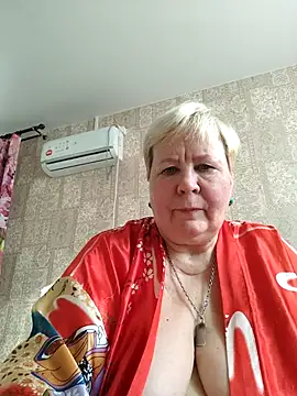 EffectFiona online show from March 1, 4:56 am