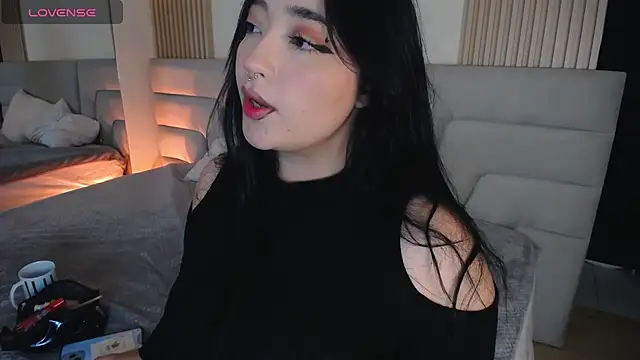 Miss Loise online show from November 29, 3:32 am