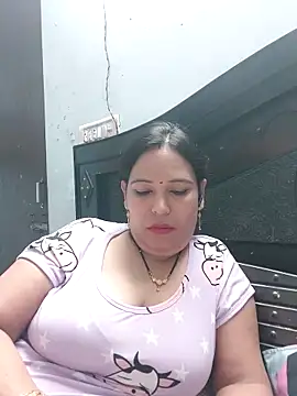 Poojabhabi101 online show from April 11, 7:45 am