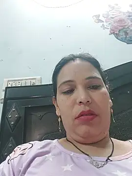 Poojabhabi101 online show from June 2, 6:14 am