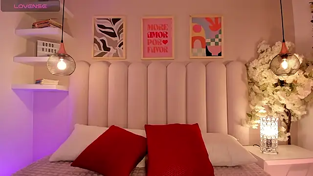 cute  cherry  online show from September 29, 8:14 pm