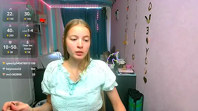 Snapshot of __Aphrodita__wow__ chatting on September 20, 8:56 am Aphrodita wow online show from September 20, 8:56 am