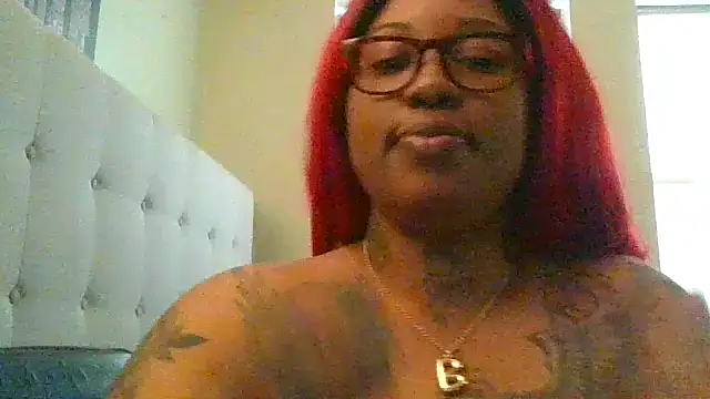 Snapshot of ShaBrimDaPornstar chatting on October 29, 3:14 pm ShaBrimDaPornstar online show from October 29, 3:14 pm