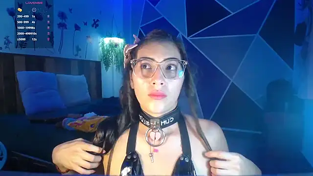 DaMikaela  online show from November 8, 6:57 pm