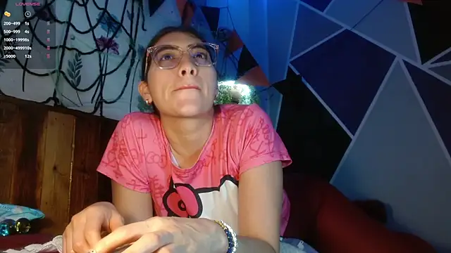 DaMikaela  online show from October 17, 7:28 pm