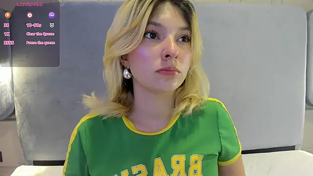 Snapshot of Ania_jones chatting on September 30, 8:03 pm Ania jones online show from September 30, 8:03 pm