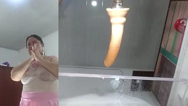 Snapshot of sammyEvans__ chatting on September 22, 10:41 pm sammyEvans   online show from September 22, 10:41 pm