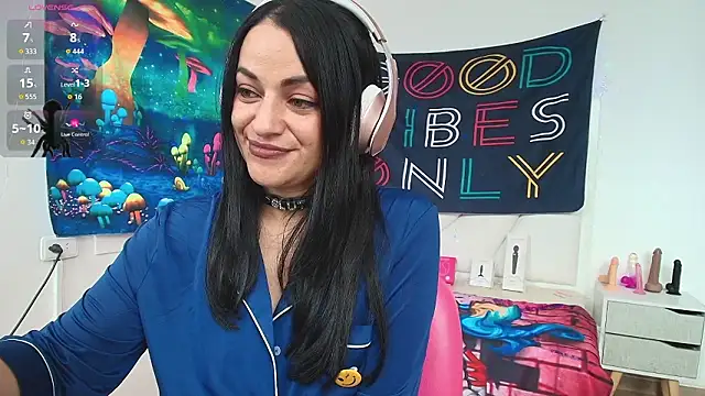 LovelyAzucena online show from March 6, 3:51 pm