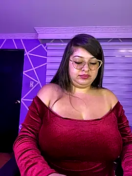 Snapshot of MiiaaJoness chatting on September 25, 3:44 pm MiiaaJoness online show from September 25, 3:44 pm