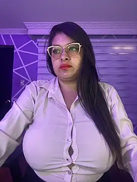 Snapshot of MiiaaJoness chatting on October 16, 2:41 pm MiiaaJoness online show from October 16, 2:41 pm