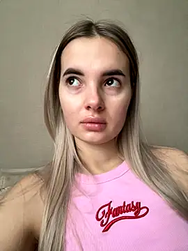 Donna Evans online show from November 8, 3:22 am