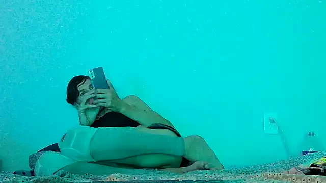 Taylorsexbot online show from January 7, 1:47 pm