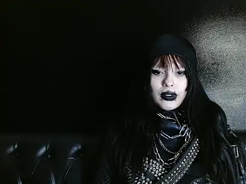 XXIOUX online show from November 25, 1:57 pm