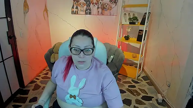 NiickyJones online show from November 6, 10:15 pm