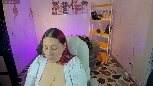 NiickyJones online show from November 4, 10:48 pm