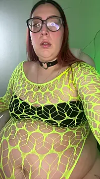 NiickyJones online show from April 18, 4:04 am