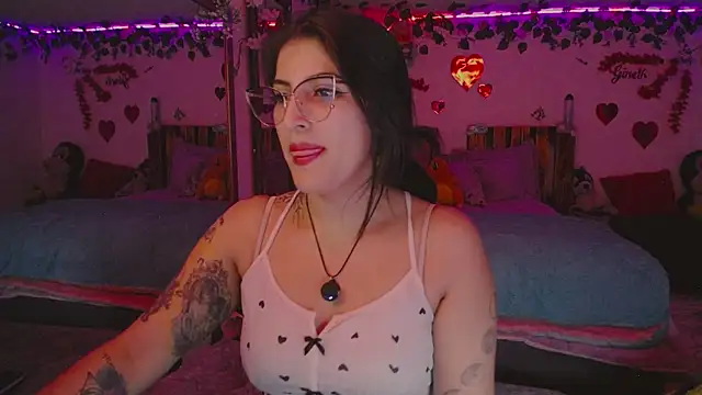 azahar  ziiz online show from October 2, 12:37 am