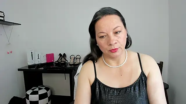 Snapshot of Sex-Psychology chatting on September 19, 9:03 pm Sex-Psychology online show from September 19, 9:03 pm