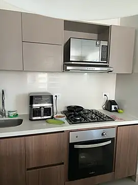 HOT LADY 777 online show from April 12, 7:49 pm