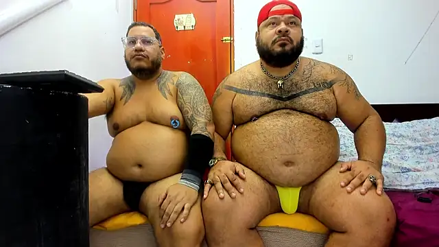 FetishBearsBig online show from October 12, 6:27 am