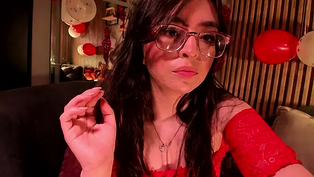 Eva Macalliter online show from February 15, 4:37 am